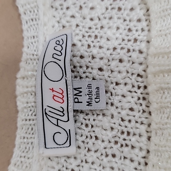 All at Once, Size PM, Off White Cold Shoulder Sweater, High Low Front, Shiny - Picture 10 of 11